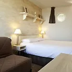 Ibis Styles 3*