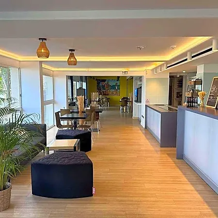Ibis Styles Hotel 3*