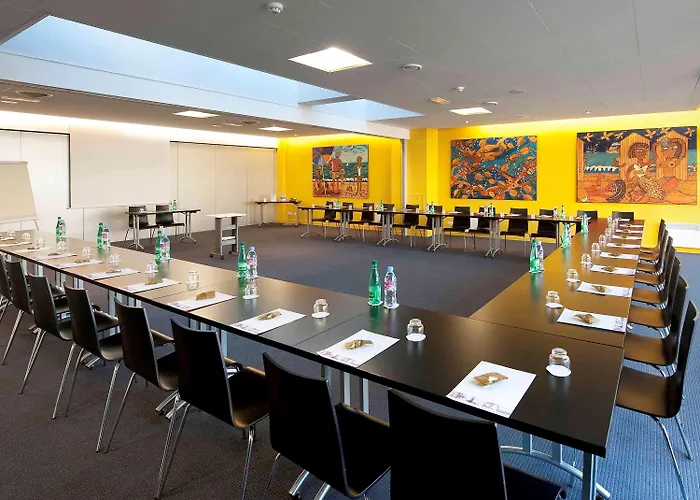 מלון Ibis Styles 3*